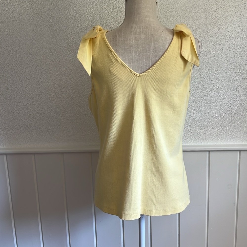 Maeve Pale Yellow Tie-Shoulder V-Neck Tank Top - Picture 3 of 9
